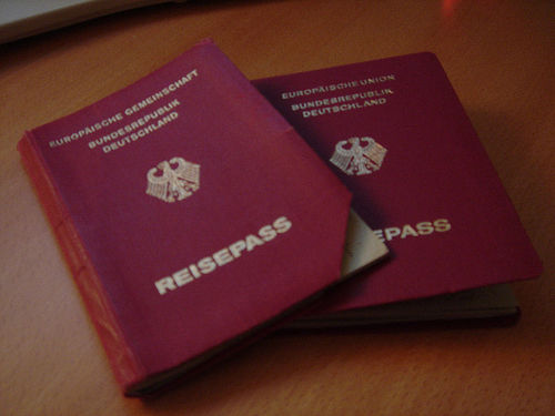 Reisepass Quelle: http://www.flickr.com/photos/basel/9388112/